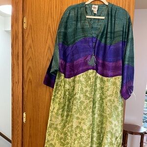 Vintage Colorblock Kimono ..  v neck zip in Teal, Purple & Light Green…